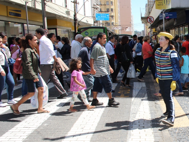 Na Semurtran, atuação e figurino são aliados da segurança