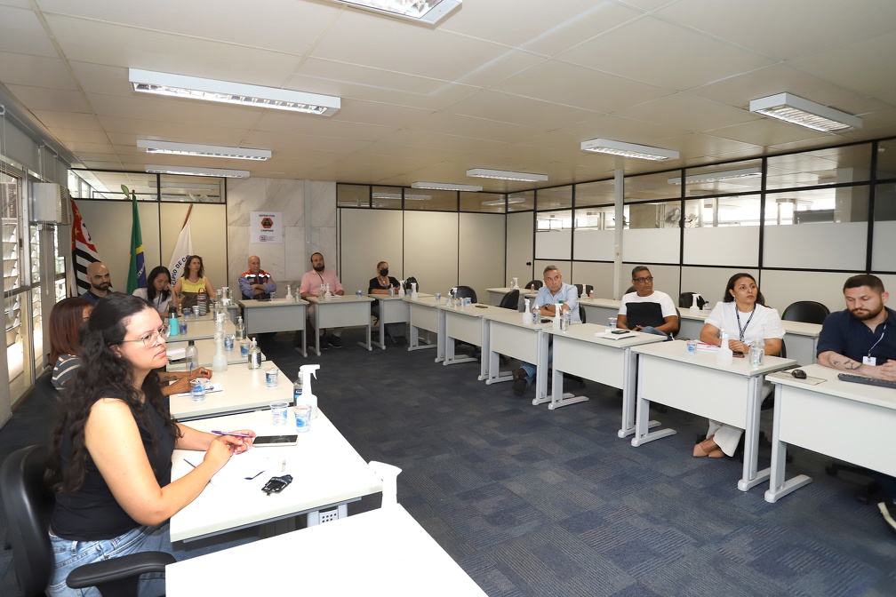 Reunião em busca de um melhor entendimento da abrangência destas atividades e práticas, além do papel das secretarias envolvidas