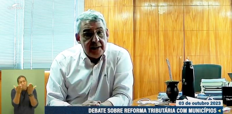 Prefeito de Porto Alegre, Sebastião Melo, também participou do debate como representante da FNP