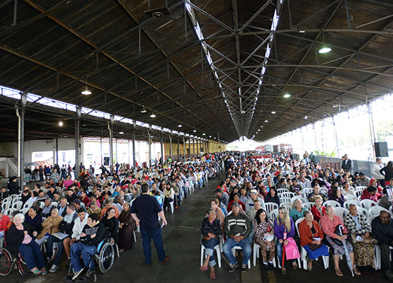 Expectativa: famílias lotaram a Estação Cultura