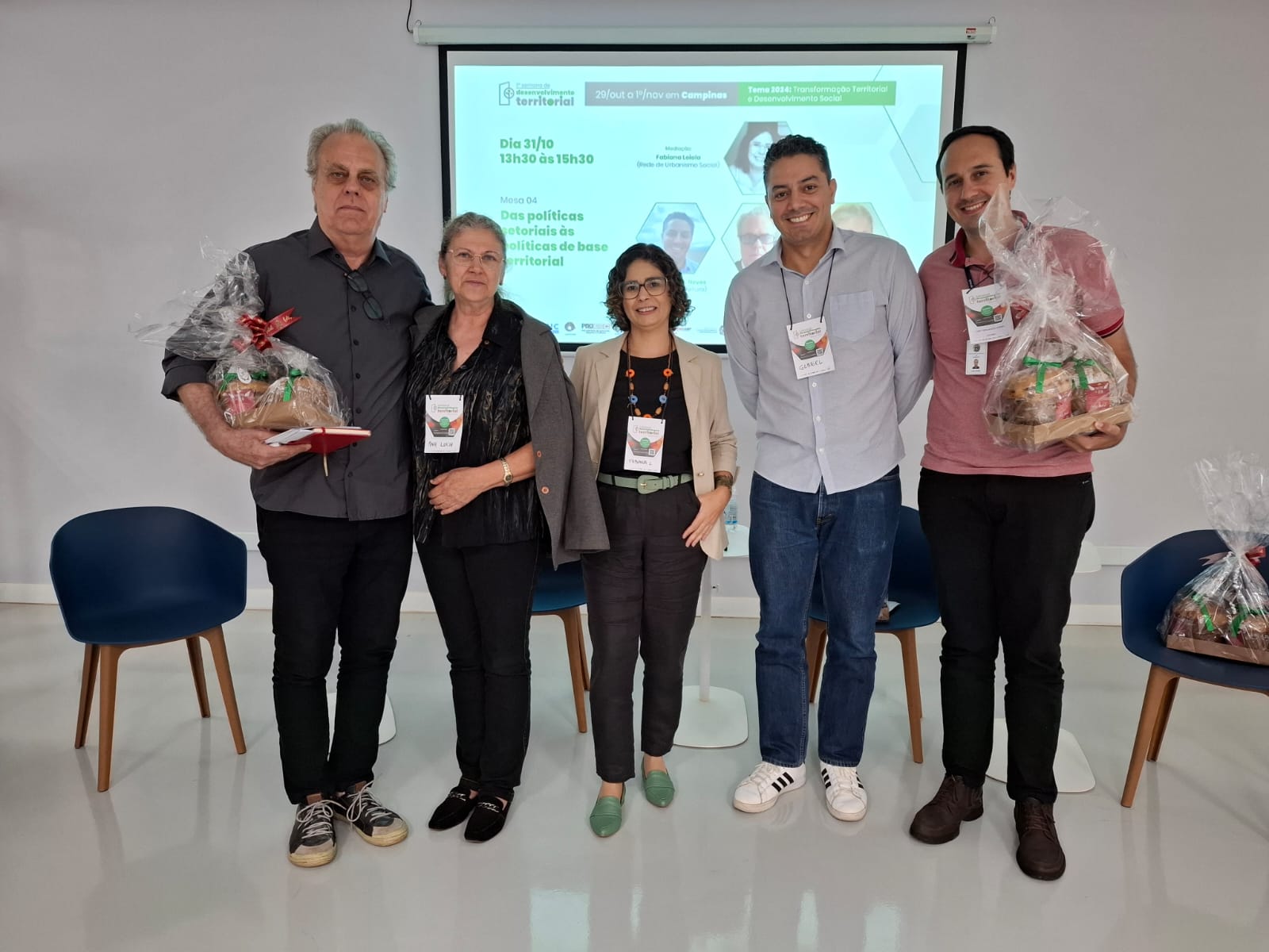 Cláudio Manetti, Ana Lúcia G. Da Silva, Fabiana Loiola, Gabriel Neves e Luiz Fernando Vogel 