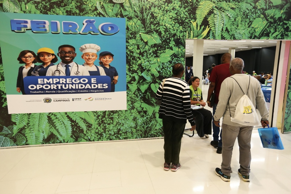 Adriano Rosa Evento recebeu interessados que se encontram em várias situações no mercado de trabalho