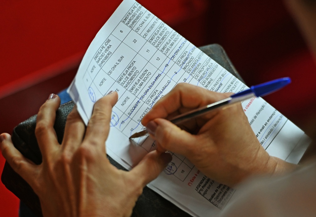 Carlos Bassan É importante acompanhar o Diário Oficial para se informar sobre as etapas do concurso