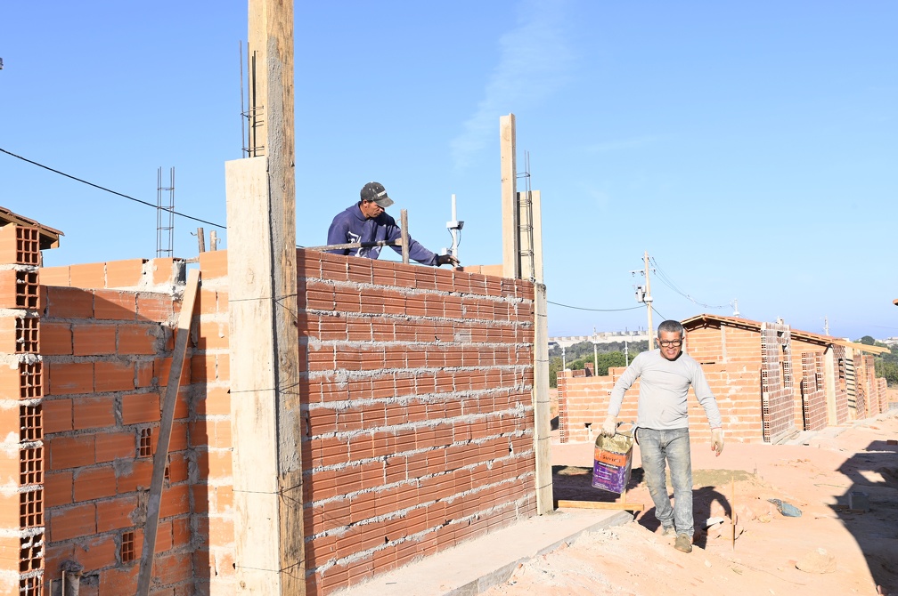 Prefeitura conseguiu reduzir fila da casa própria de 42 mil pessoas para 18 mil; novas ações devem diminuir espera ainda mais