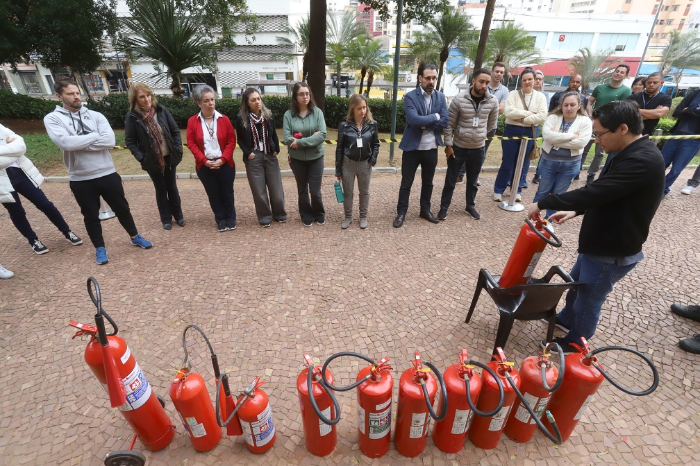 Fernanda Sunega Realização do treinamento no espaço frontal do Paço deu maior visibilidade para a Brigada de Incêndio