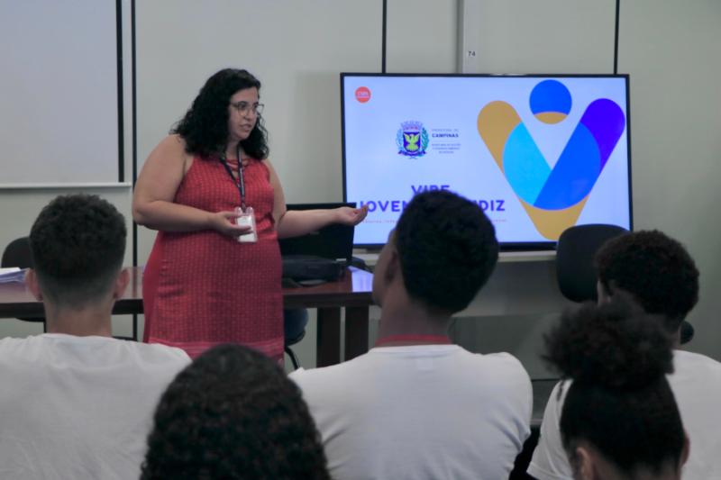 As palestras preparam os jovens não só para o mercado profissional, mas para a vida