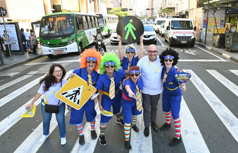 Prefeito Dário Saadi participou do evento do Largo do Rosário