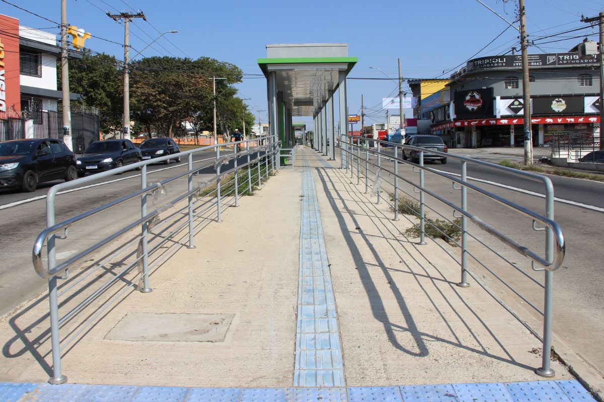 Linha circulará em dias úteis, sábados, domingos e feriados, com intervalos de 30 minutos, tempo de percurso de 15 minutos