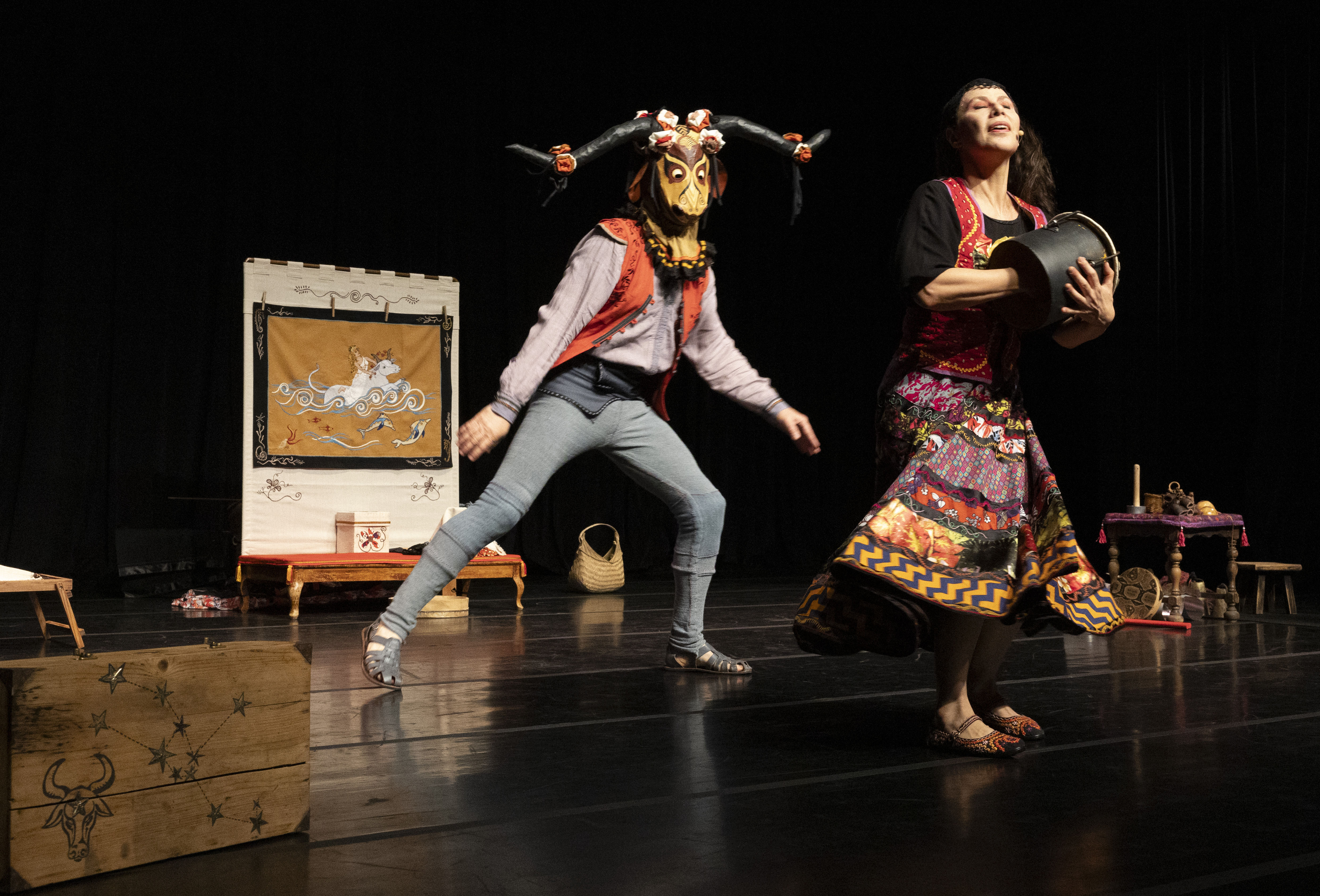 Marcelo Rodrigues e Diane Ichimaru dividem o palco em  “Maria Celeste”