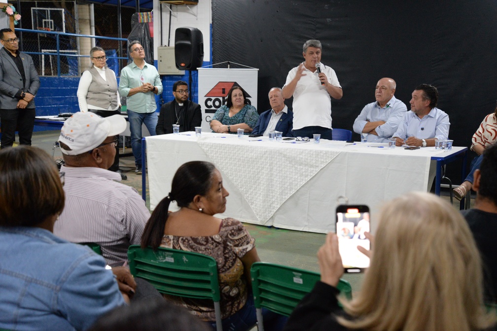 Com a entrega das matrículas emitidas pelo Cartório de Registro de Imóveis, os moradores agora têm a posse oficial de suas propriedades, assegurada por meio da Regularização Fundiária