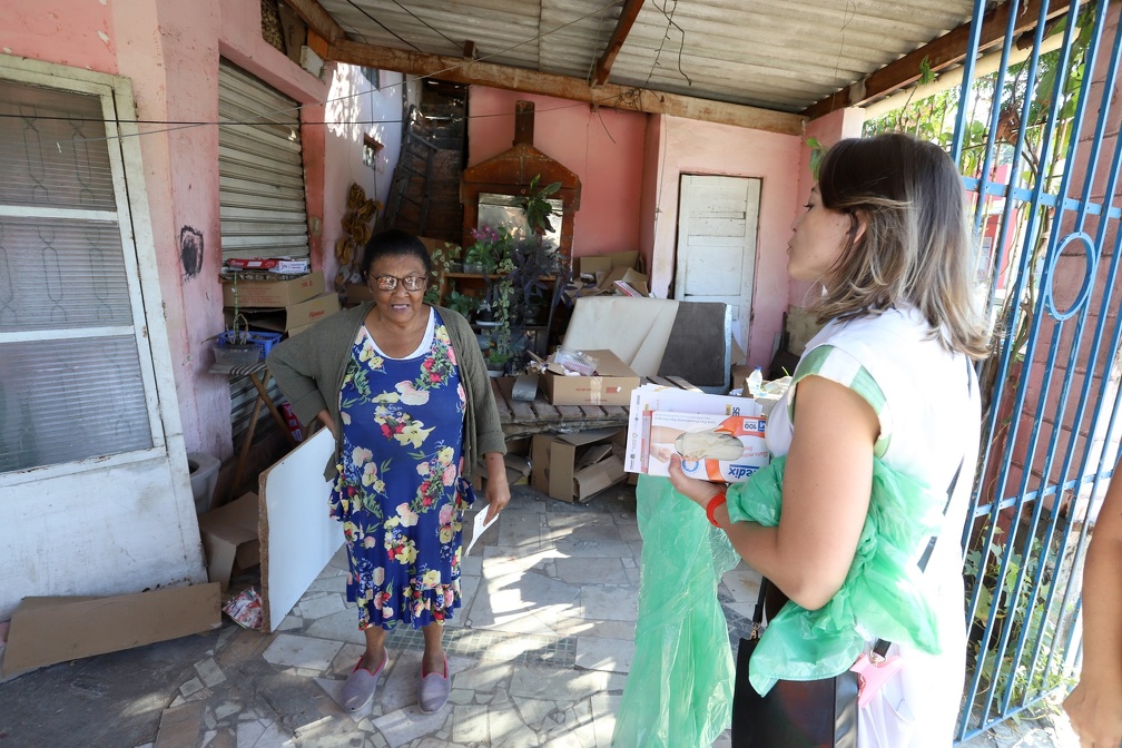 Carlos Bassan Mutirão orientou moradores e fez a limpeza de imóveis e áreas públicas com possíveis criadouros
