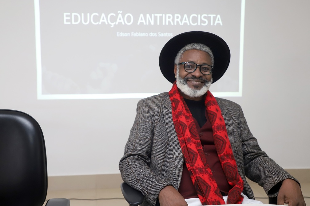 Fernanda Sunega Para Fabiano Mestre, as cotas raciais são importantes para a reparação histórica e promoção da equidade racial.