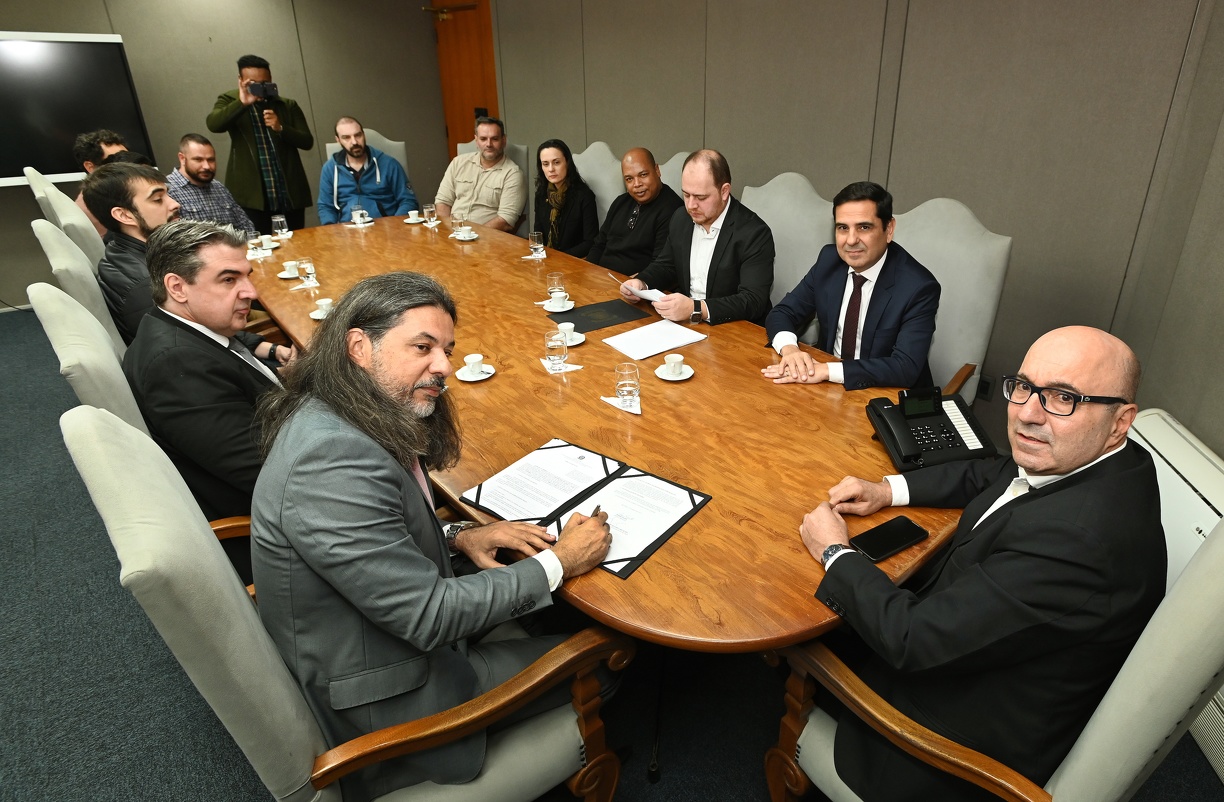 Carlos Bassan Para o delegado da Polícia Federal e chefe da PF em Campinas, Edson Geraldo de Sousa, a cessão do espaço foi "um ajuste extraordinário"