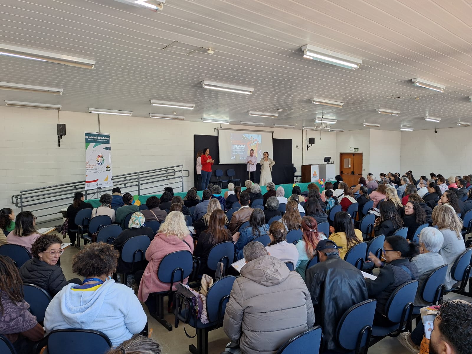 A iniciativa teve a participação de usuários dos serviços socioassistenciais, trabalhadores do Sistema Único de Assistência Social (SUAS), representantes da sociedade civil e gestores públicos