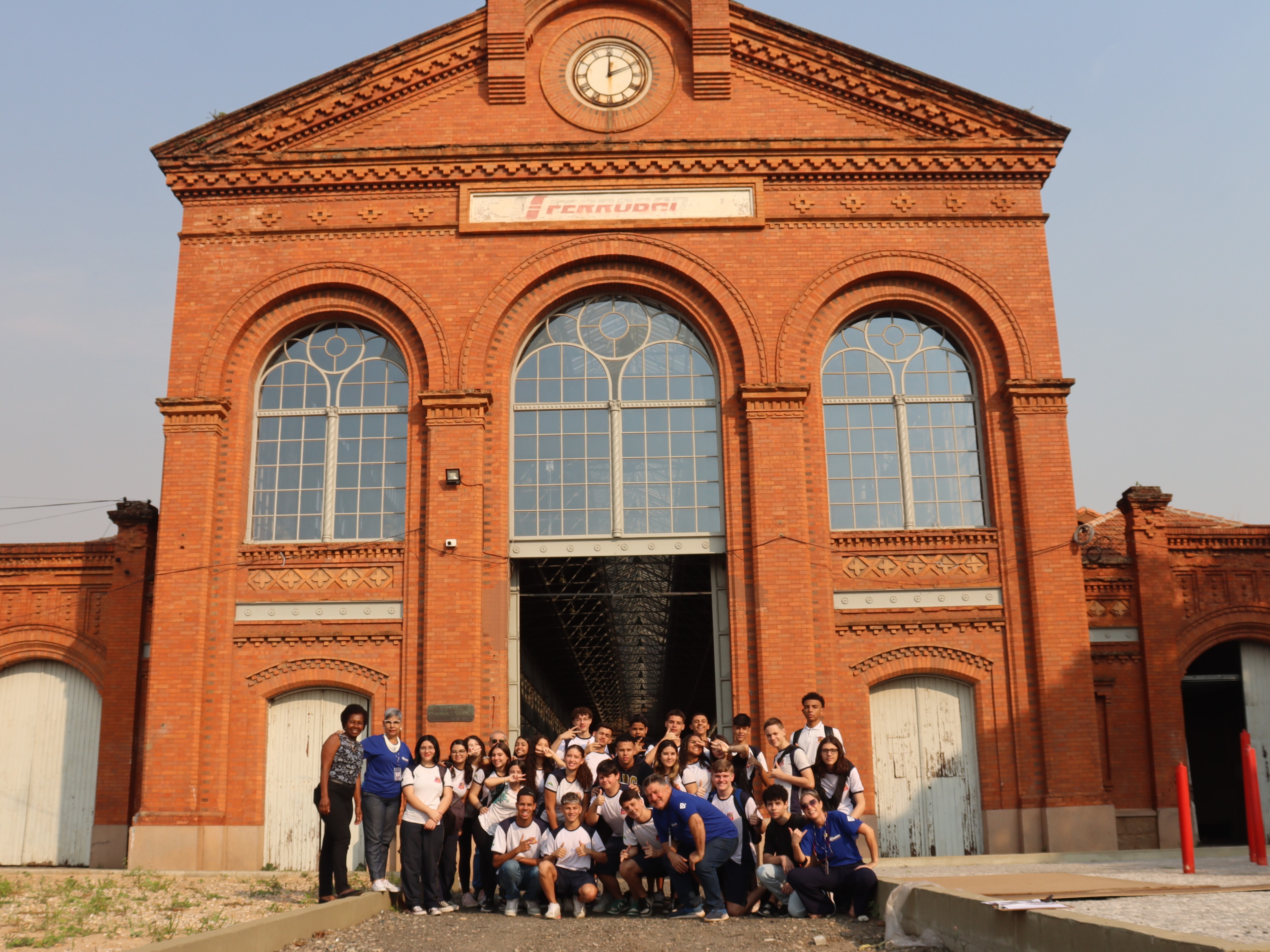 Alunos registram participação no evento
