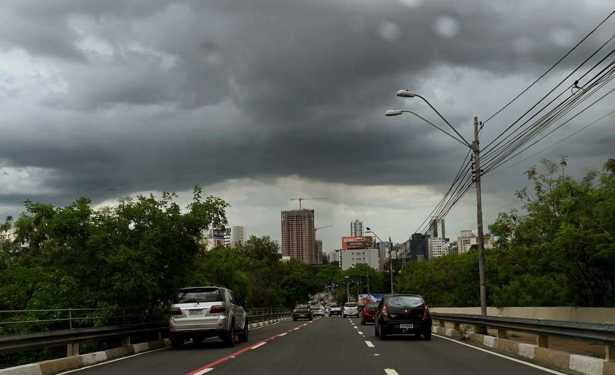 Telefone 199 da Defesa Civil de Campinas está disponível 24 horas para registrar chamados