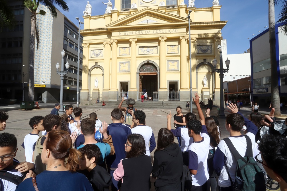 Os passeios tiveram início na manhã desta quarta-feira com os estudantes do 8º ano 