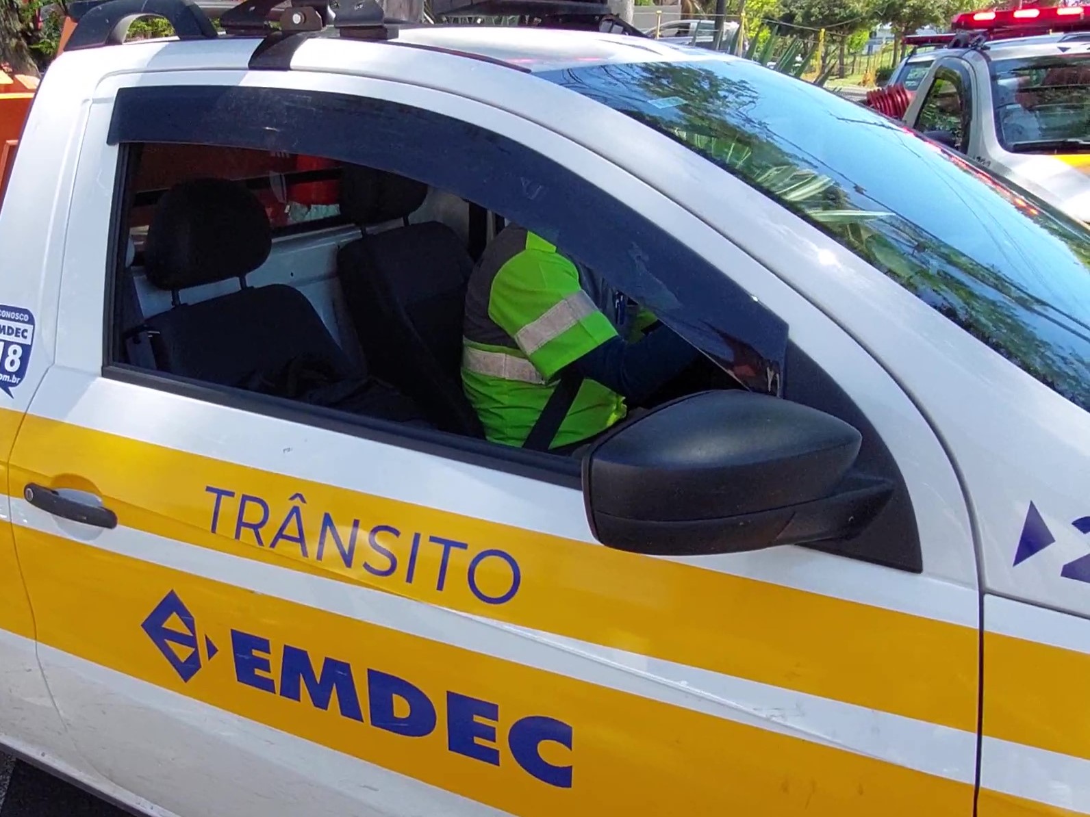 Durante a corrida, haverá bloqueios nas vias Professora Lydia Abdala, Estrada do Bonde e Manoel Herculano da Silva Coelho, até a passagem dos corredores