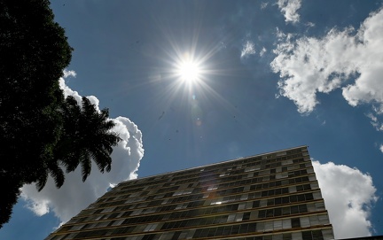 Carlos Bassan Em 2023, cada morador de Campinas foi responsável, em média, pela emissão de 2,55 t de carbono por ano, contra 3,14 t em 2021