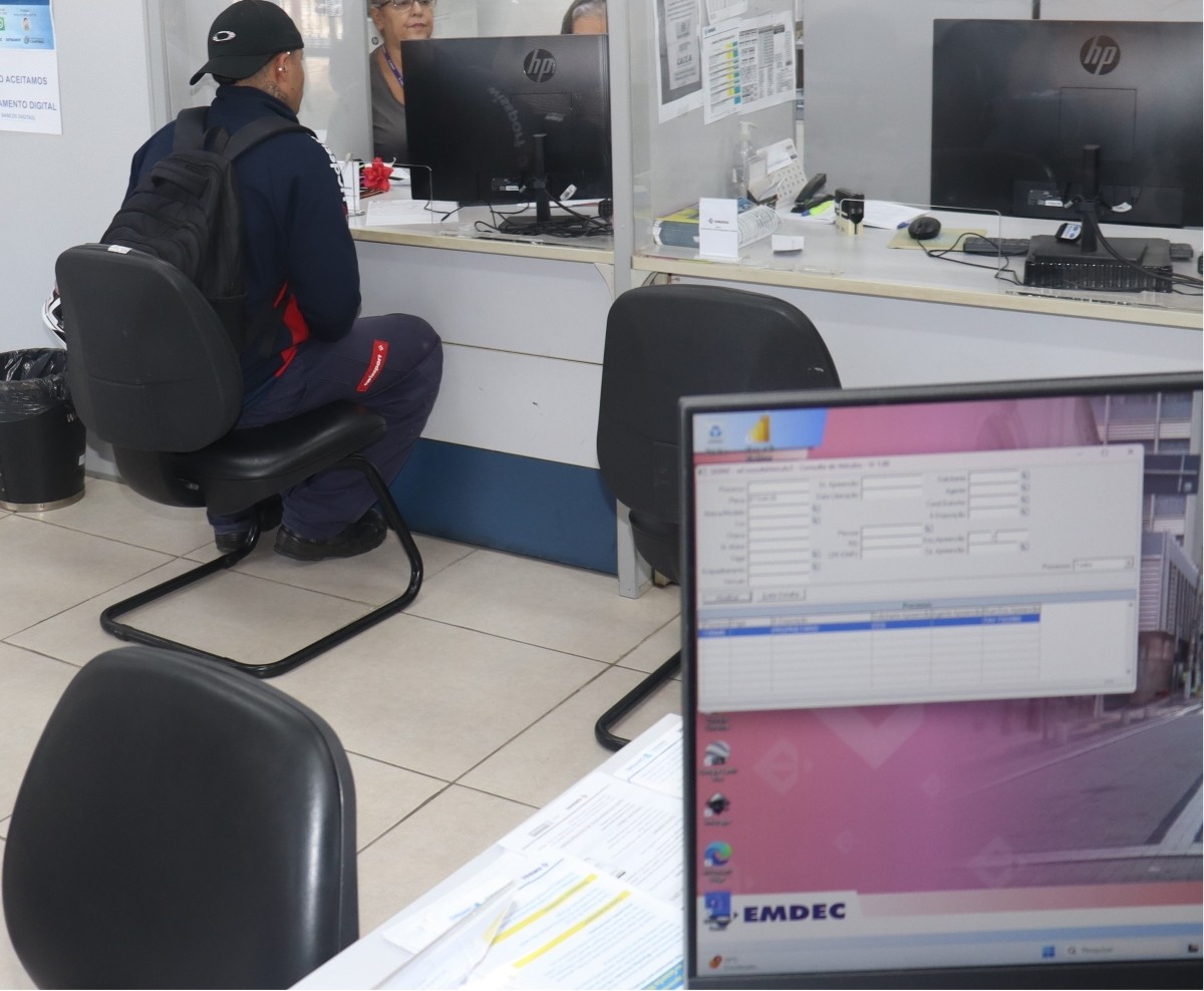 Todas as outras formas de comunicação com a Emdec serão mantidas no período