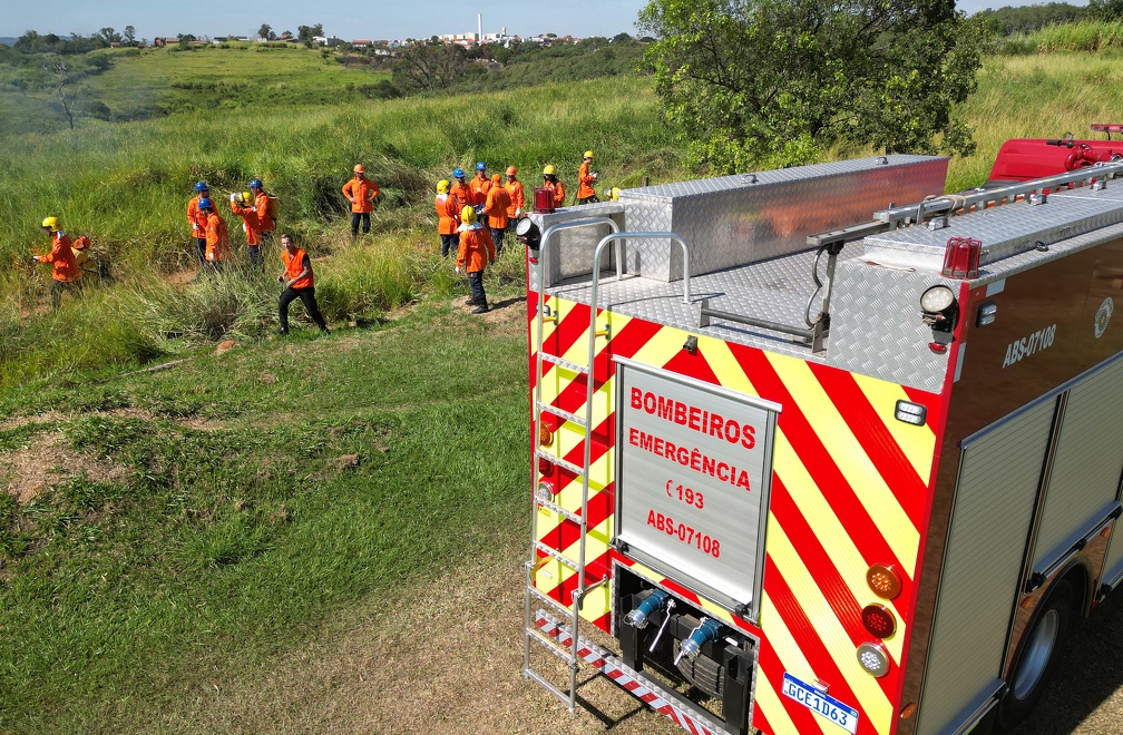 Treinamento voltado para a equipe de profissionais que atuam na Defesa Civil