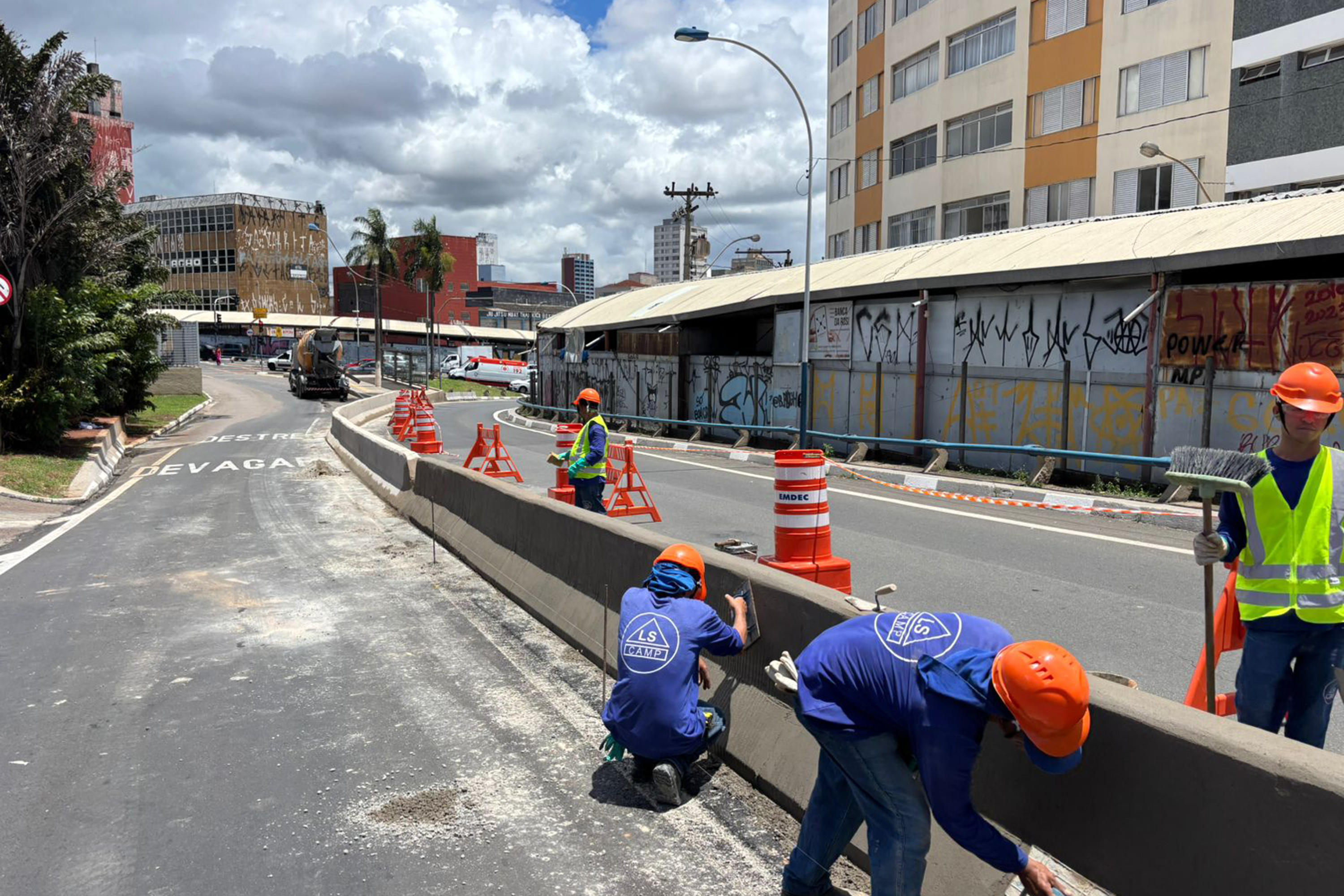 Estrutura fica em cima do Terminal Central, por onde circulam diversas linhas de ônibus