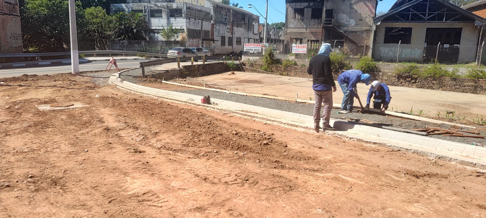 Via será pavimentada, sinalizada e terá mais segurança