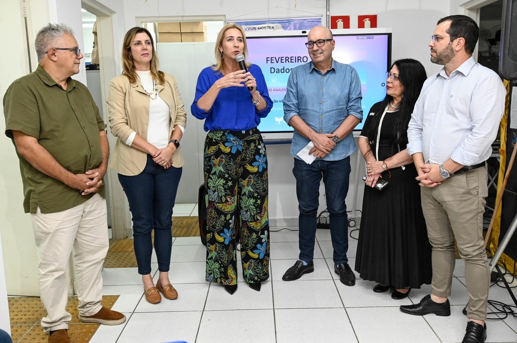 Imagem mostra lançamento da campanha Fevereiro Violeta, em Campinas